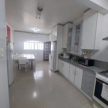 Imagem CASA COM 258.02 m² - CANTO DO FORTE - PRAIA GRANDE SP