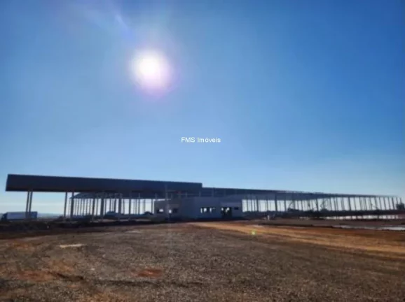 Imagem Galpão Comercial para Locação em Guaíba-RS Zona Rural Pq. 35: 2 Banheiros, 10 Vagas, 38.480m² de Área