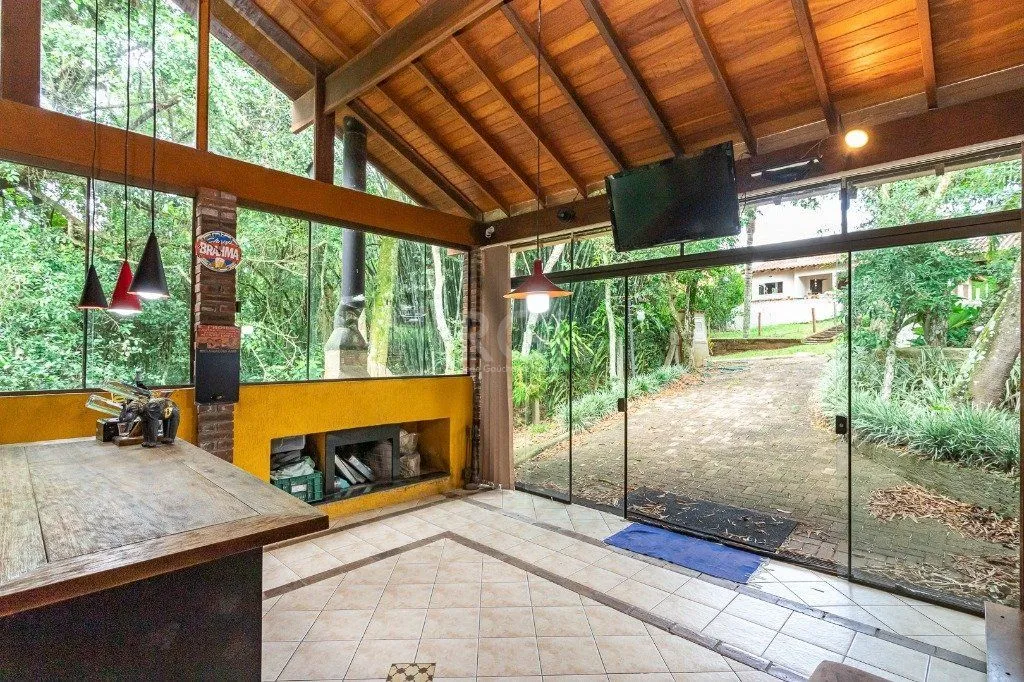 Imagem Casa de Condomínio em Elsa