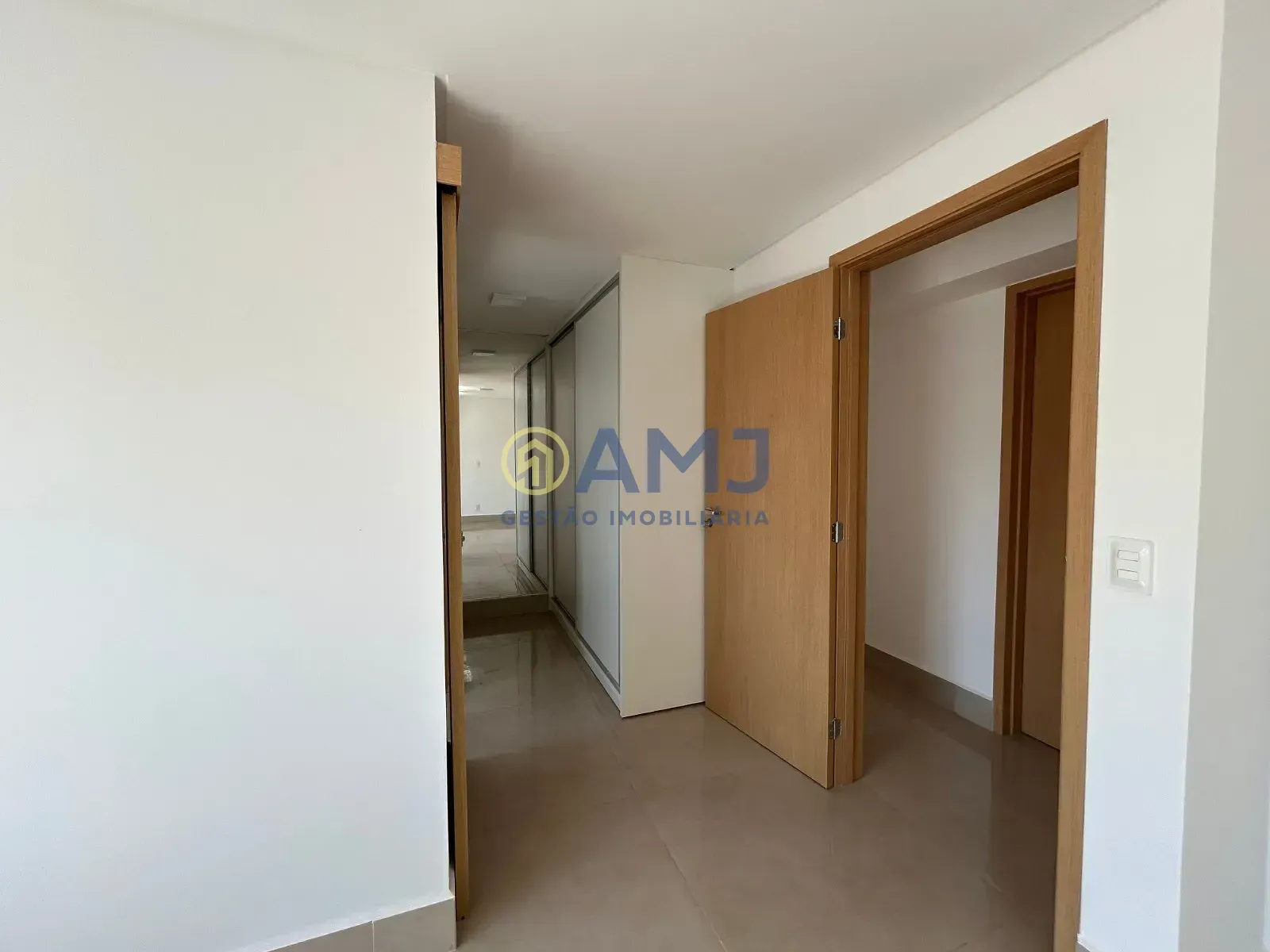 Imagem Apartamento à Venda, 03 Suítes no Setor Bueno, Goiânia!