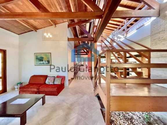 Imagem Linda casa de campo à venda na Fazendinha Granja Viana