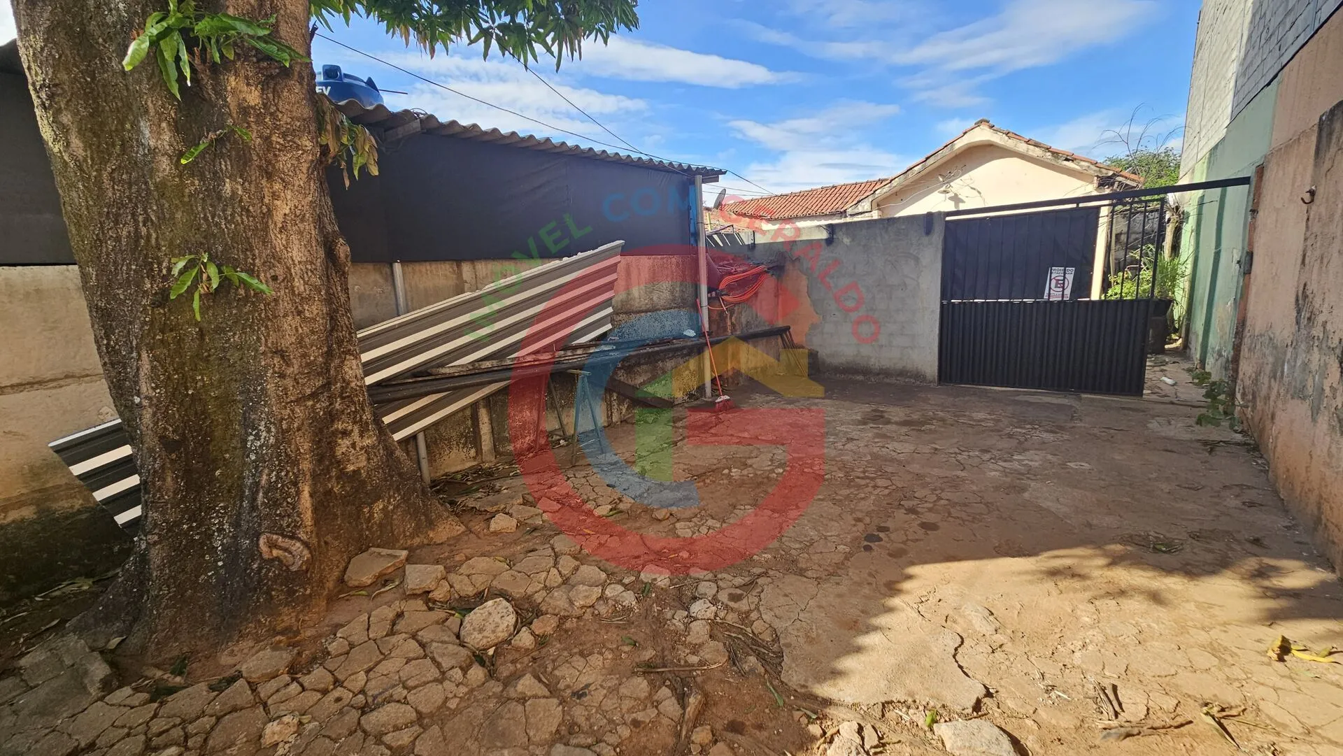 Imagem Casa com cômodo comercial - Coimbra