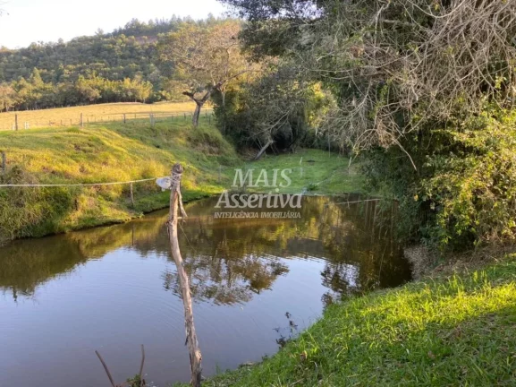 Imagem Sítio / Chácara 5 quartos para Venda no bairro Fazenda Fialho em Taquara