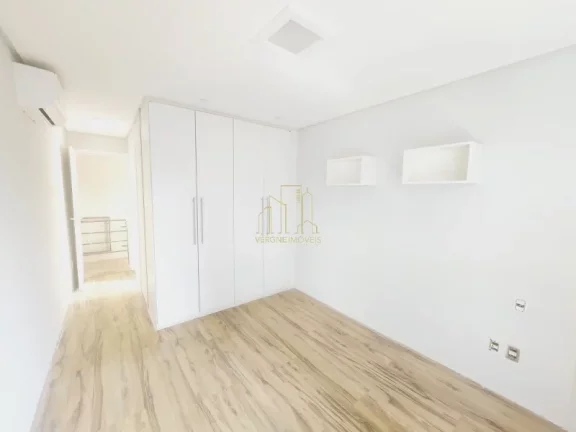 Imagem Excelente casa em condomínio fechado reformada com três suítes gabinete a venda em Stella Maris Salvador
