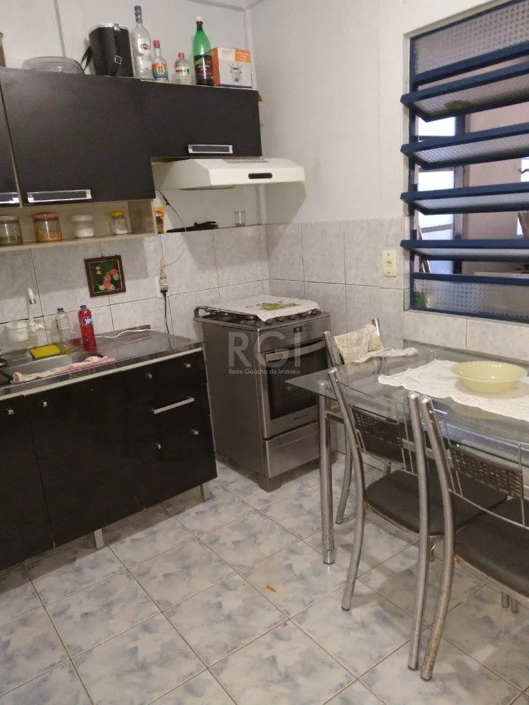 Imagem Casa para Venda - 76m², 5 dormitórios, 3 vagas - Santo Antonio