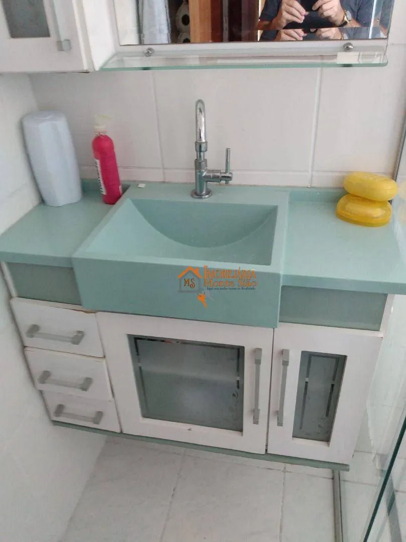 Imagem Apartamento com 2 dormitórios para alugar, 48 m² por R$ 1.957,19/mês - Água Chata - Guarulhos/SP