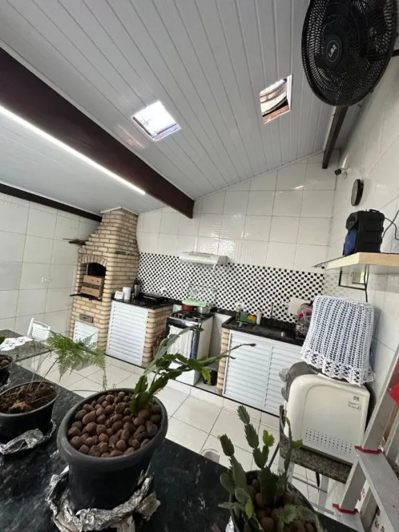 Imagem CASA COM 85,00 m² - MARACANÃ - PRAIA GRANDE SP