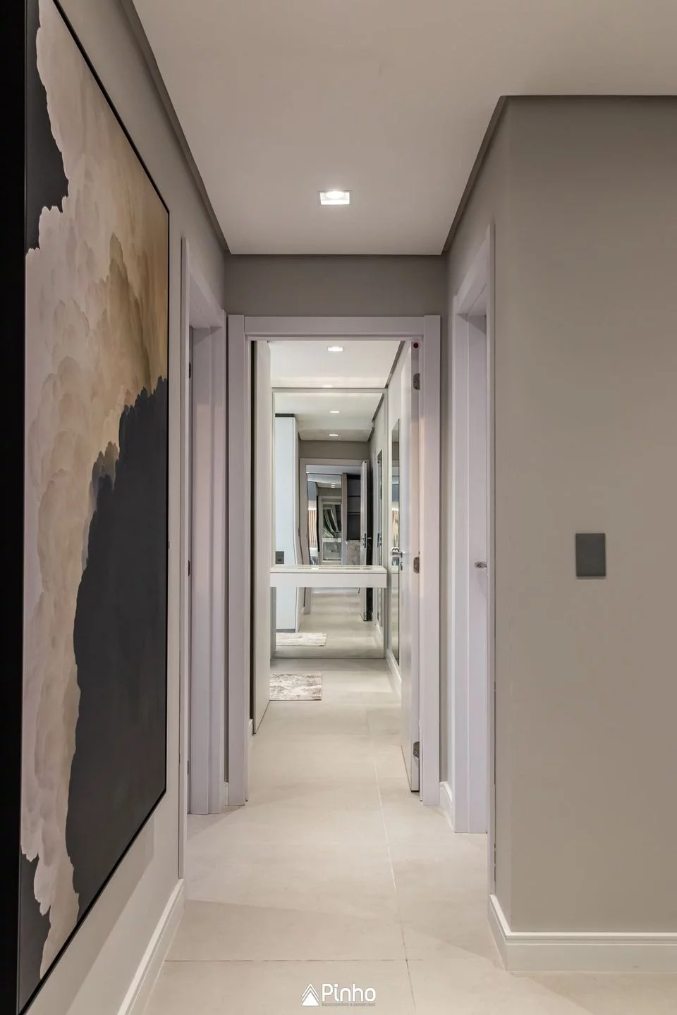 Imagem Apartamento 2 quartos sendo 1 suíte para venda no bairro Predial em Torres