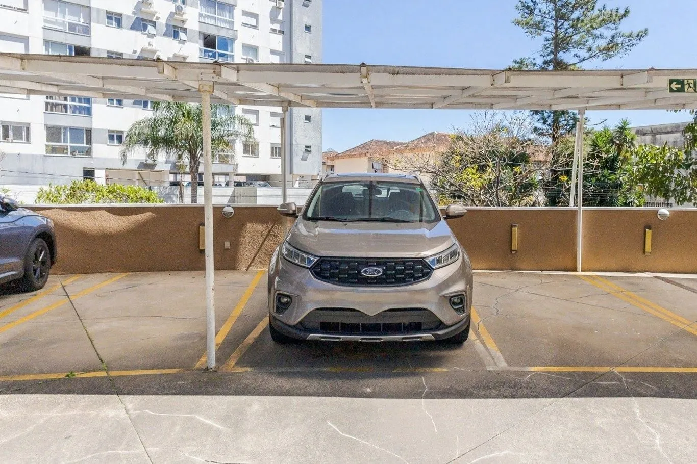 Imagem Vende-se apartamento com 2 quartos (1 suíte), 68m² e 1 vaga - Passo da Areia