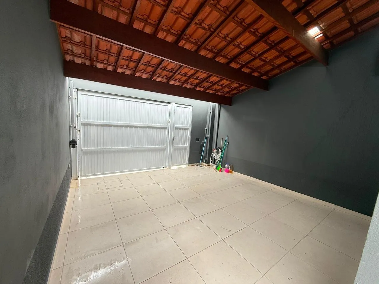 Foto do imóvel Casa para Venda em Mongaguá, Itaóca, 2 dormitórios, 1 suíte, 1 banheiro, 2 vagas