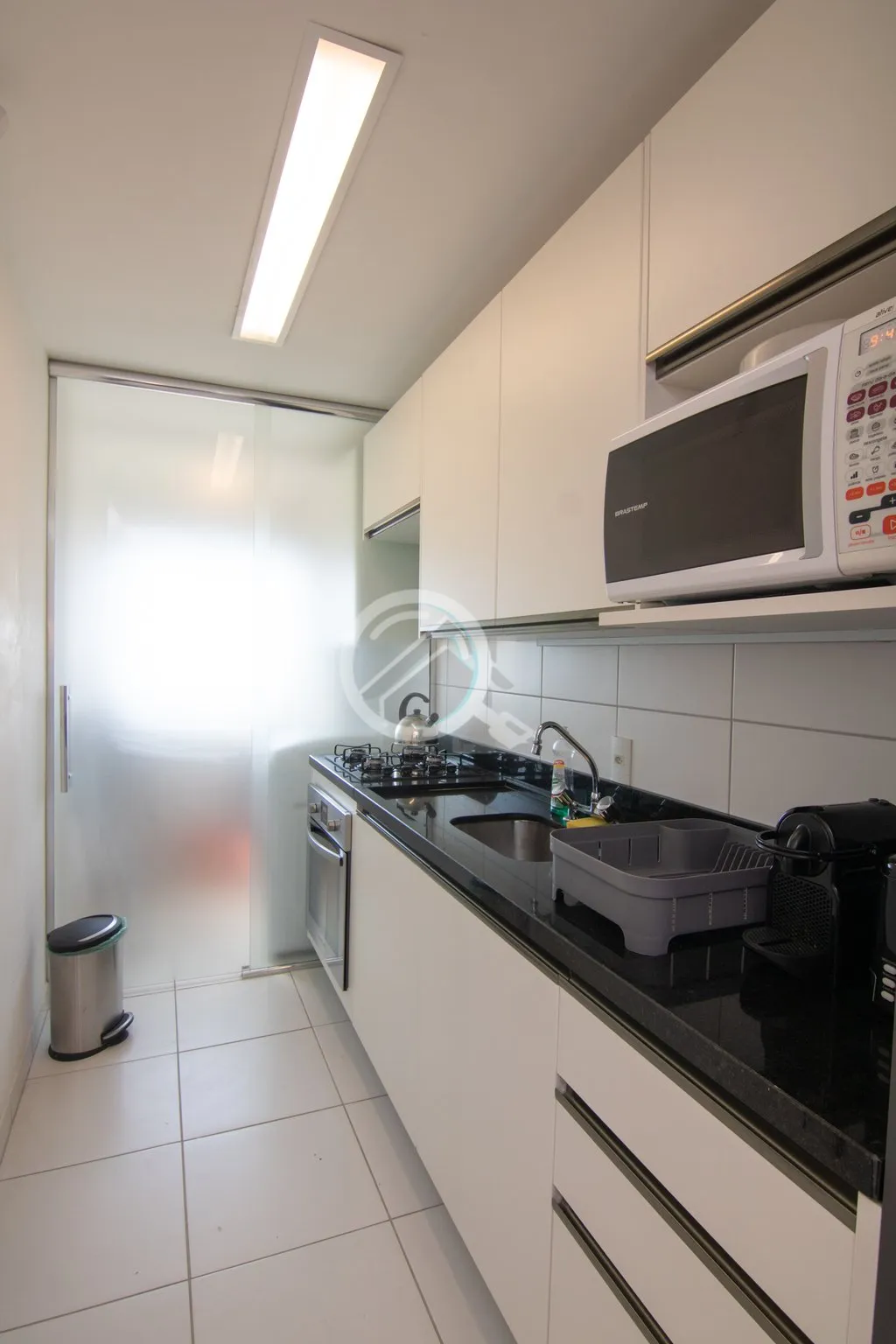 Imagem Excelente apartamento 3 dormitórios com suíte, cozinha americana com área de serviço e churrasqu...