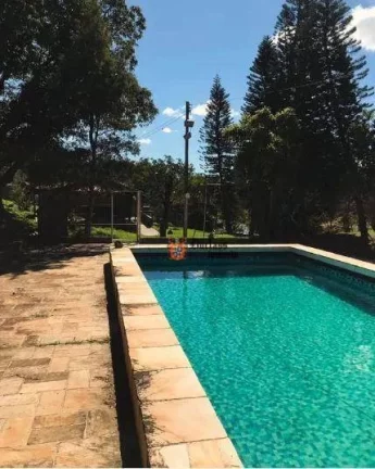 Imagem Chácara à venda, 24.000 m², com 3 casas com suítes, R$ 2.000.000 - Parque da Fazenda - Itatiba/SP