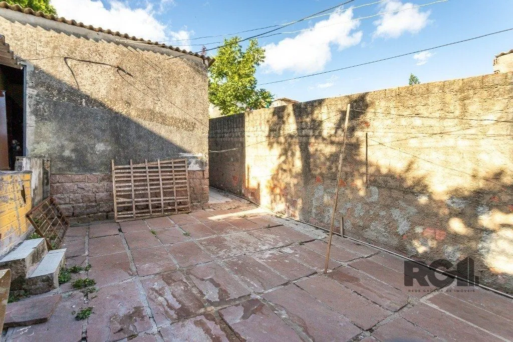 Imagem terreno no bairro Medianeira com 435m²