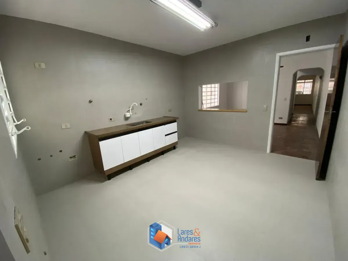 Imagem Casa para venda e locação em Vila Olímpia com 4 quartos, sendo 2 suítes, 208m²
