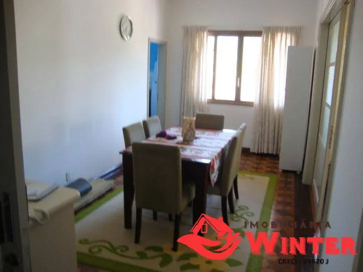 Imagem Casa de 4 dorm com 2 box ao lado da igreja de Arroio Feliz.