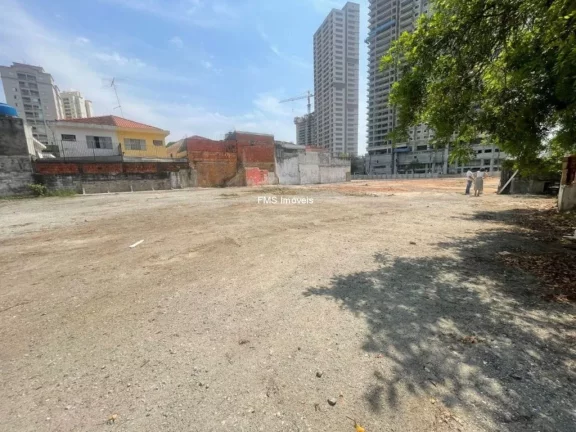 Imagem Terreno com 3939m2 no Sacomã