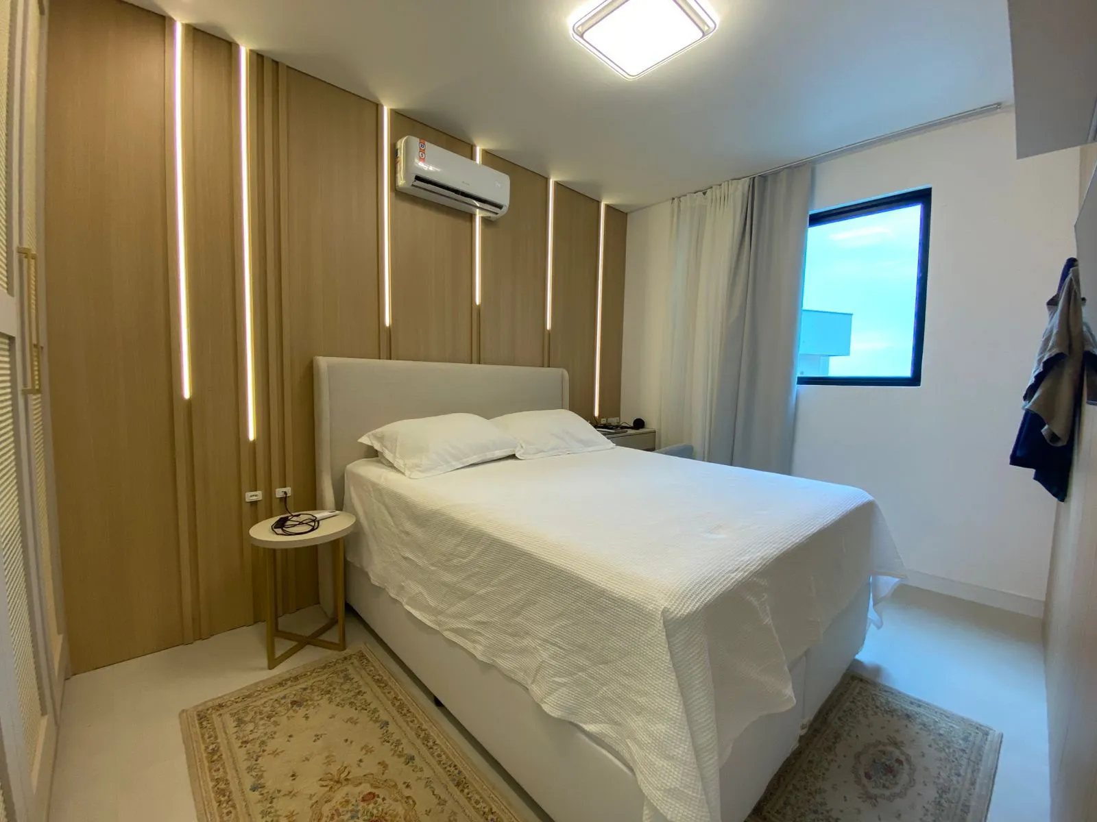 Imagem Apartamento com vista para o mar à venda com 135m2 por R$ 3.000.000,00