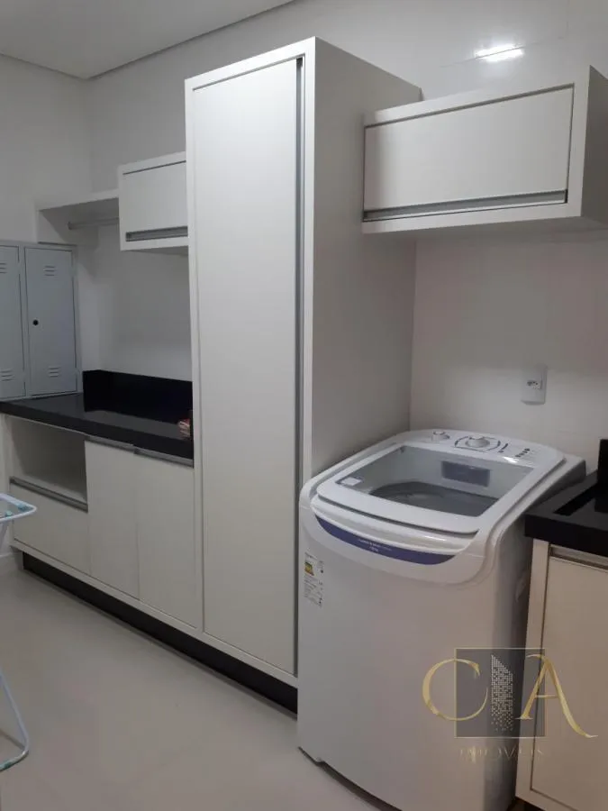 Imagem Apartamento para Temporada em Itapema, Meia Praia, 3 dormitórios, 3 suítes, 3 banheiros, 2 vagas