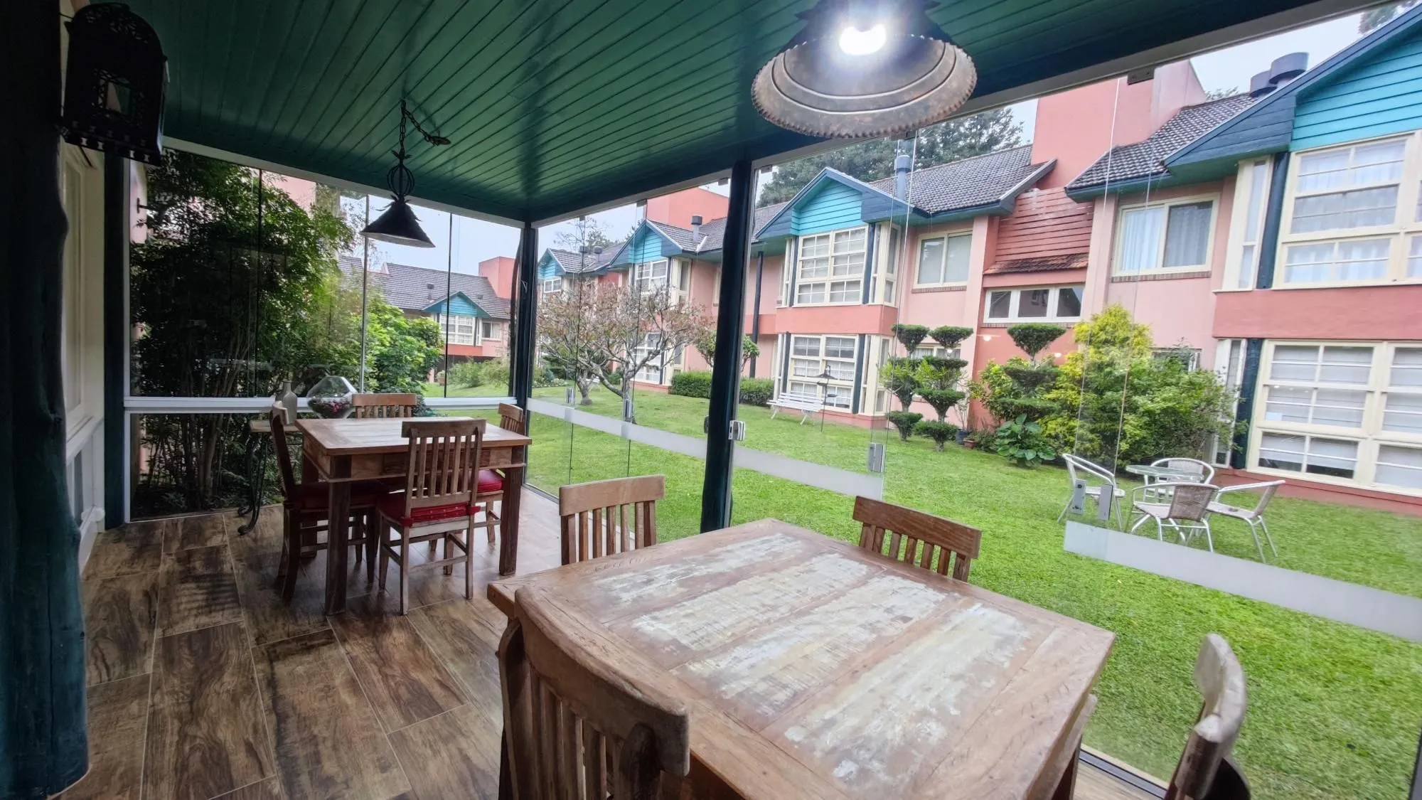 Imagem APARTAMENTO A 1000 METROS DO LAGO NEGRO GRAMADO RS