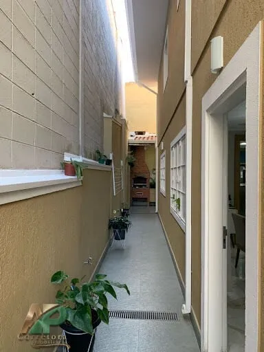 Imagem Sobrado à venda no Butantã/Vila Sônia - 128m², 3 Dorms (1 Suíte), 4 Vagas e Quintal com Churrasqueira