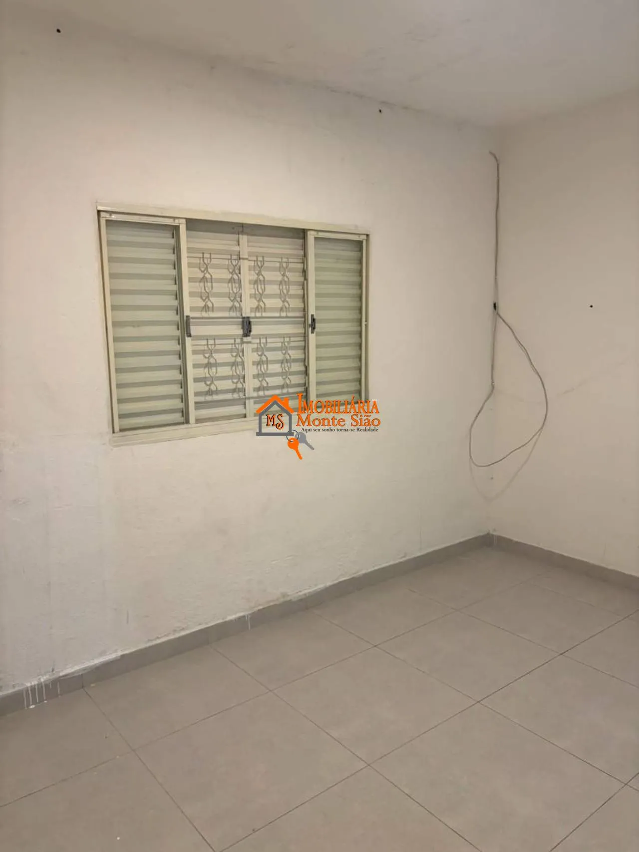 Imagem Casa com 1 dormitório para alugar, 30 m² por R$ 1.350,00/mês - Cidade Brasil - Guarulhos/SP