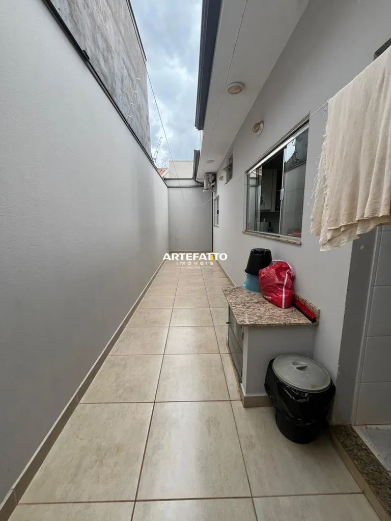Imagem CASA TERRENO INTEIRO ZANETTI