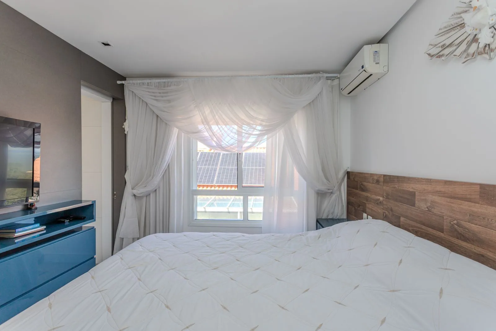 Imagem Casa com 3 suítes, Jacuzzi e vista panorâmica para o Guaíba