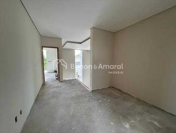 Imagem Casa à venda no Condomínio Portal do Jequitibá em Valinhos.

Sobrado com 3 suítes, sendo 1 suít...