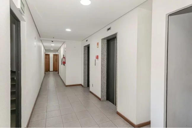 Imagem Sala para venda no bairro Menino Deus em Porto Alegre