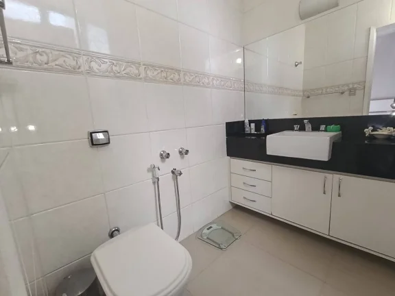 Imagem Apartamento Duplex 4 Quartos com Ar Condicionado - Suíte Master - 4 Vagas