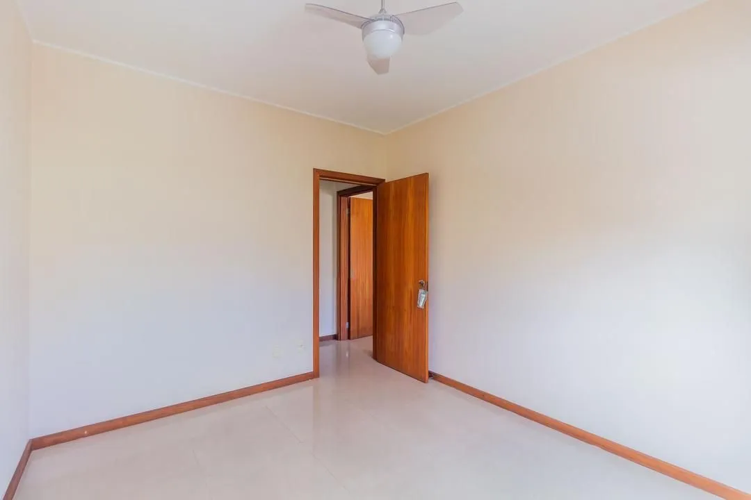 Imagem Apartamento 2 dormitorios à venda Avenida Andaraí, Passo da Areia - Porto Alegre