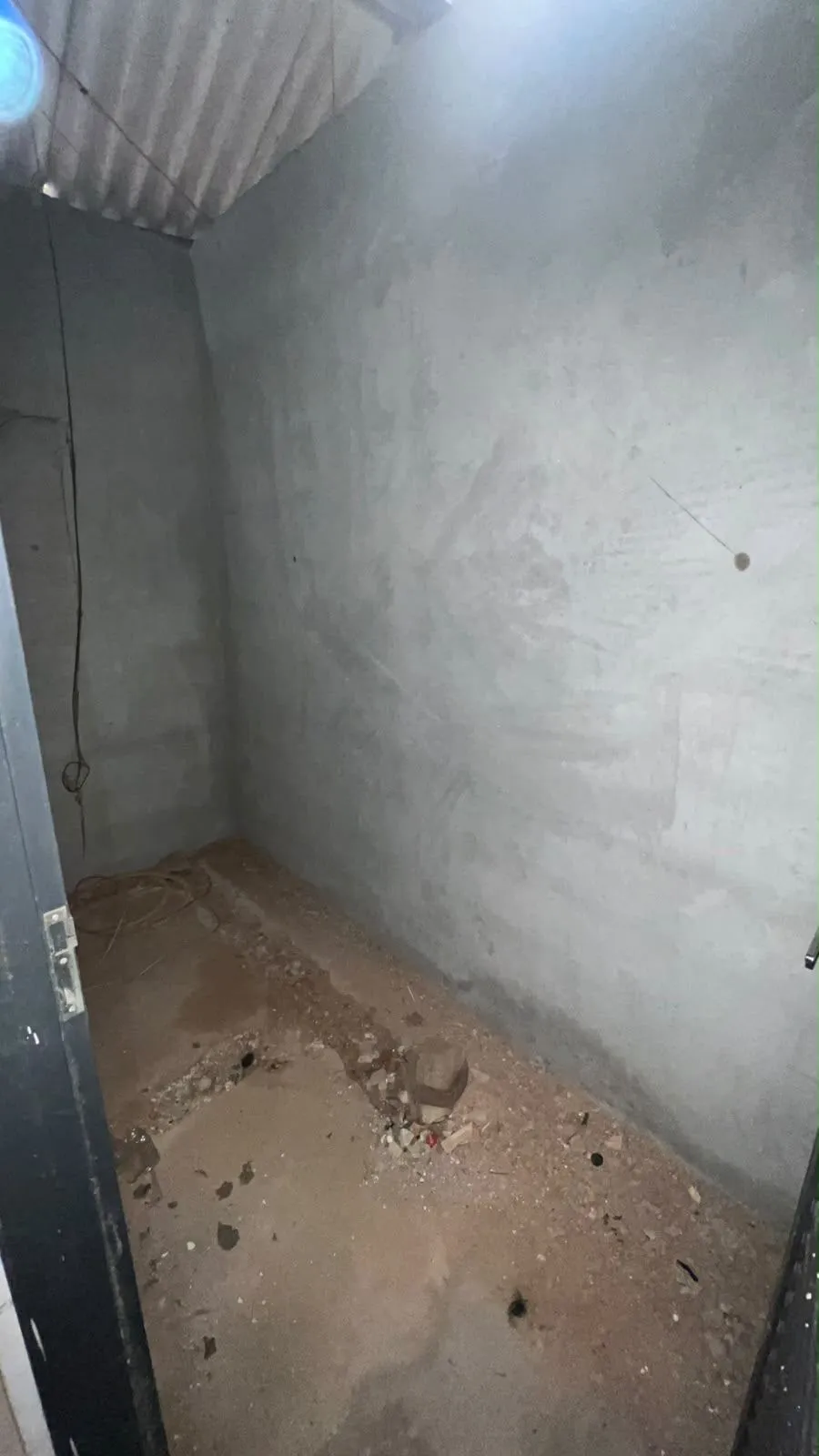 Imagem Casa 3 Quartos e sala comercial anexo no Tancredo Neves