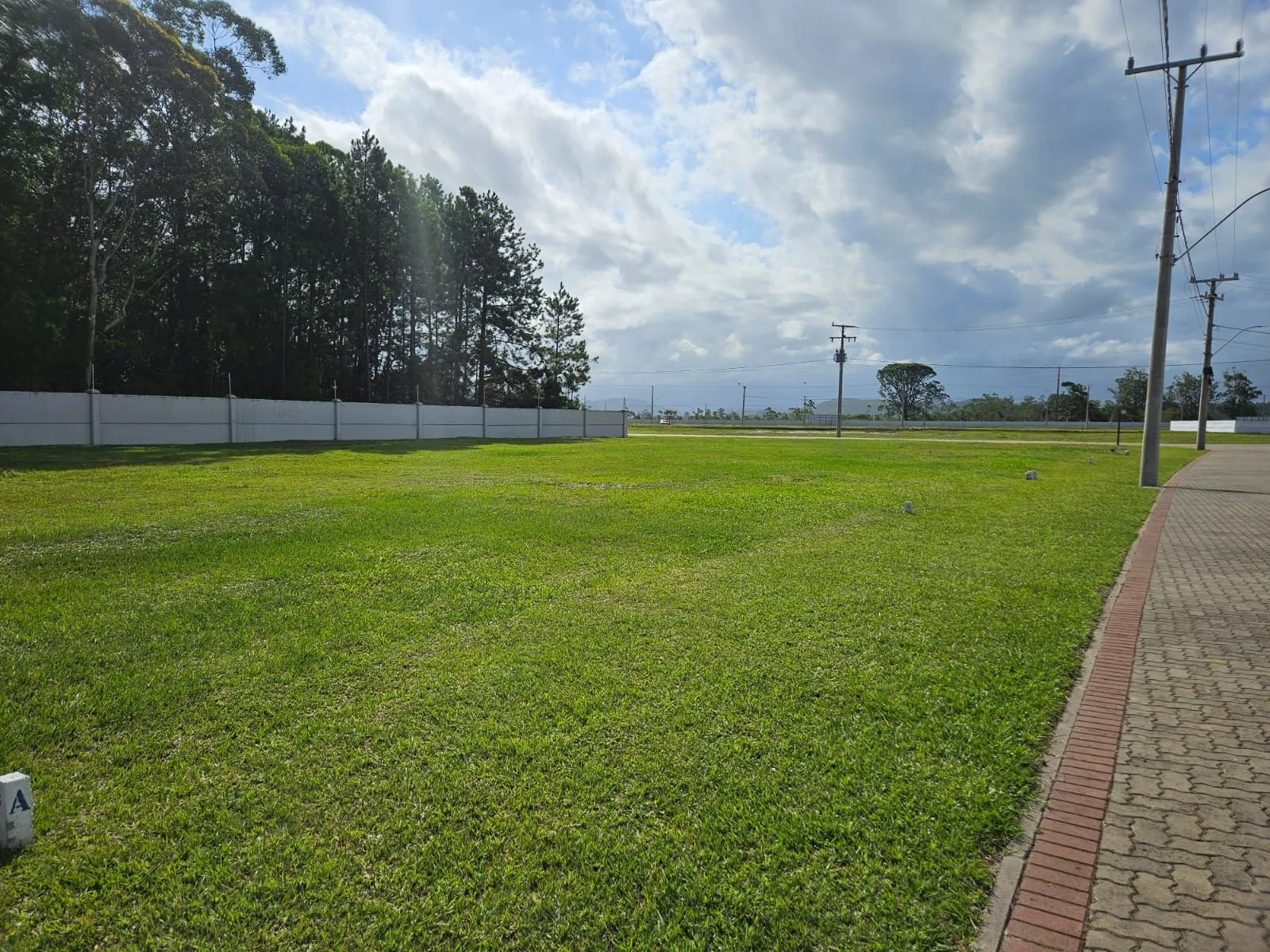 Imagem Lote à venda em Torres, Lagoa Jardim, 394.66m2