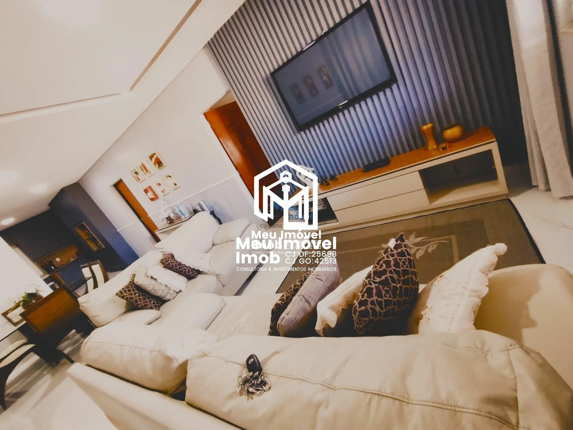 Imagem Casa 3 Quartos 3 Suítes 1 Vaga 135m² Área de Serviço