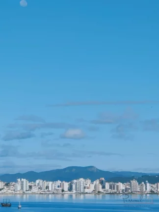 Imagem Ótimo apartamento com vista permanente para o mar, sol da manhã e bem arejado! Imóvel mobiliado c...