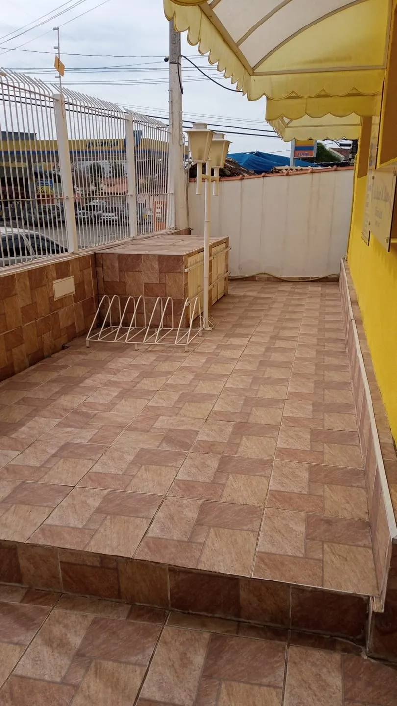 Imagem Comercial à venda 4 Quartos, 1 Vaga, 156.4M², Parque São Domingos, Pindamonhangaba - SP
