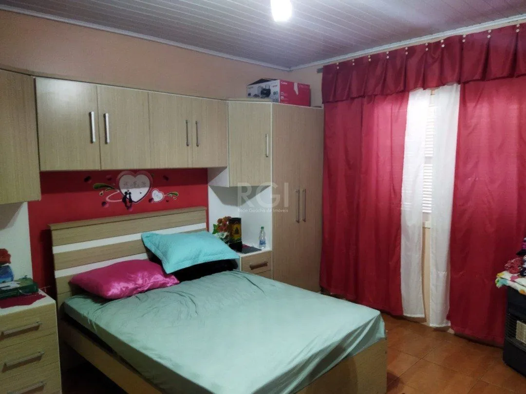 Imagem Casa para Venda - 450m², 5 dormitórios, sendo 1 suites, Cristal