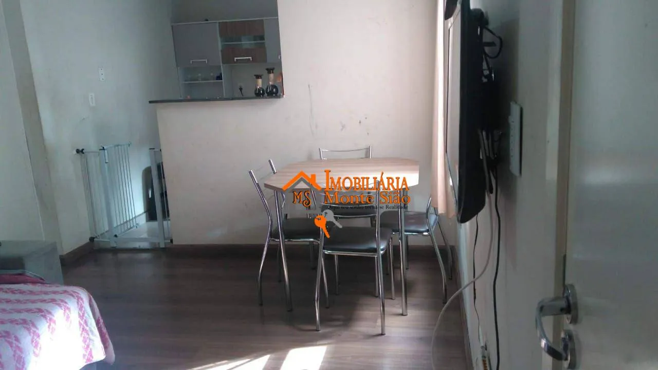 Imagem Apartamento com 2 dormitórios à venda, 41 m² por R$ 210.000,00 - Água Chata - Guarulhos/SP