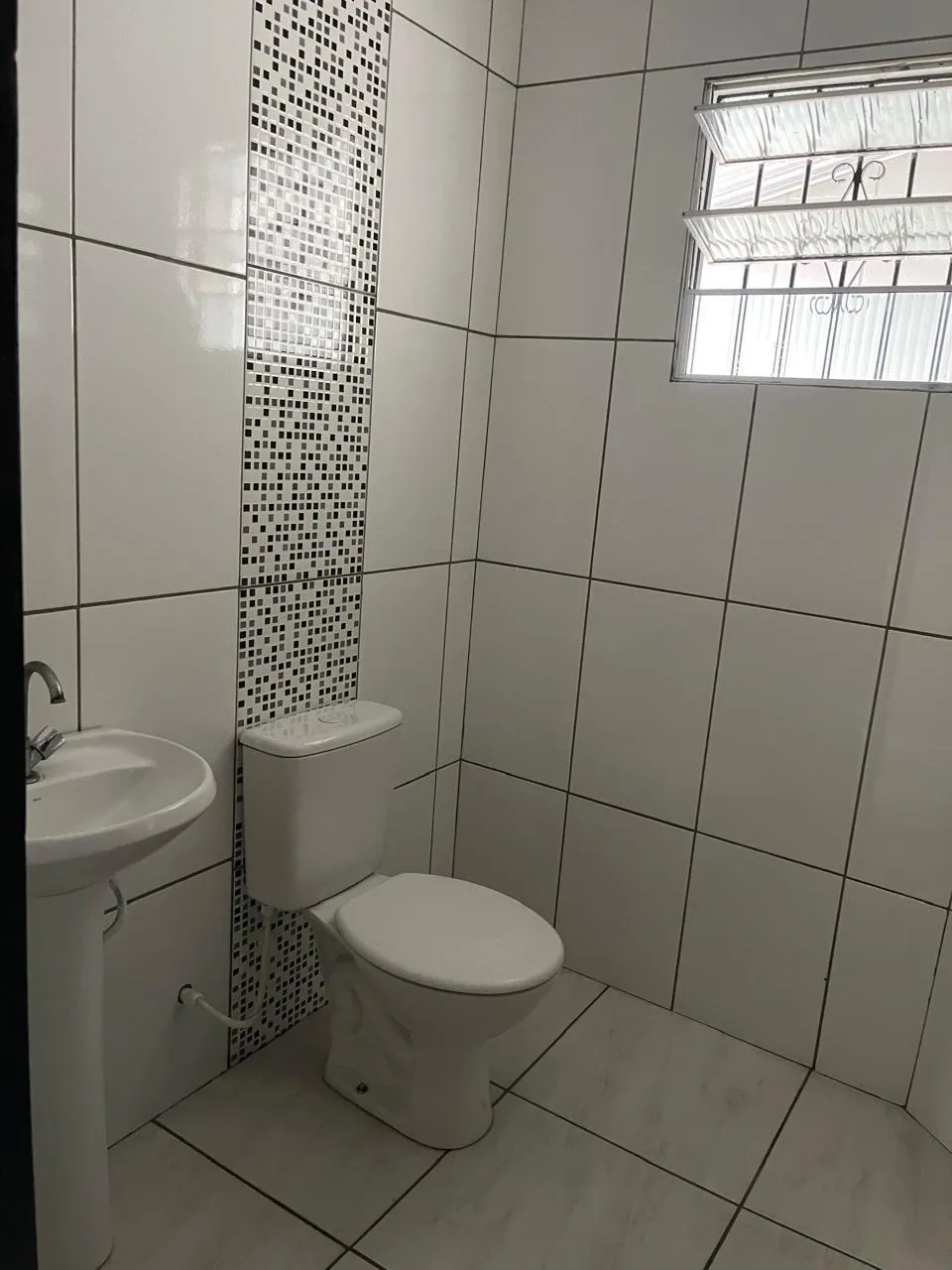 Imagem Galpão Comercial para Locação em Sorocaba - 7m de Pé Direito, Mezanino e Estrutura Completa