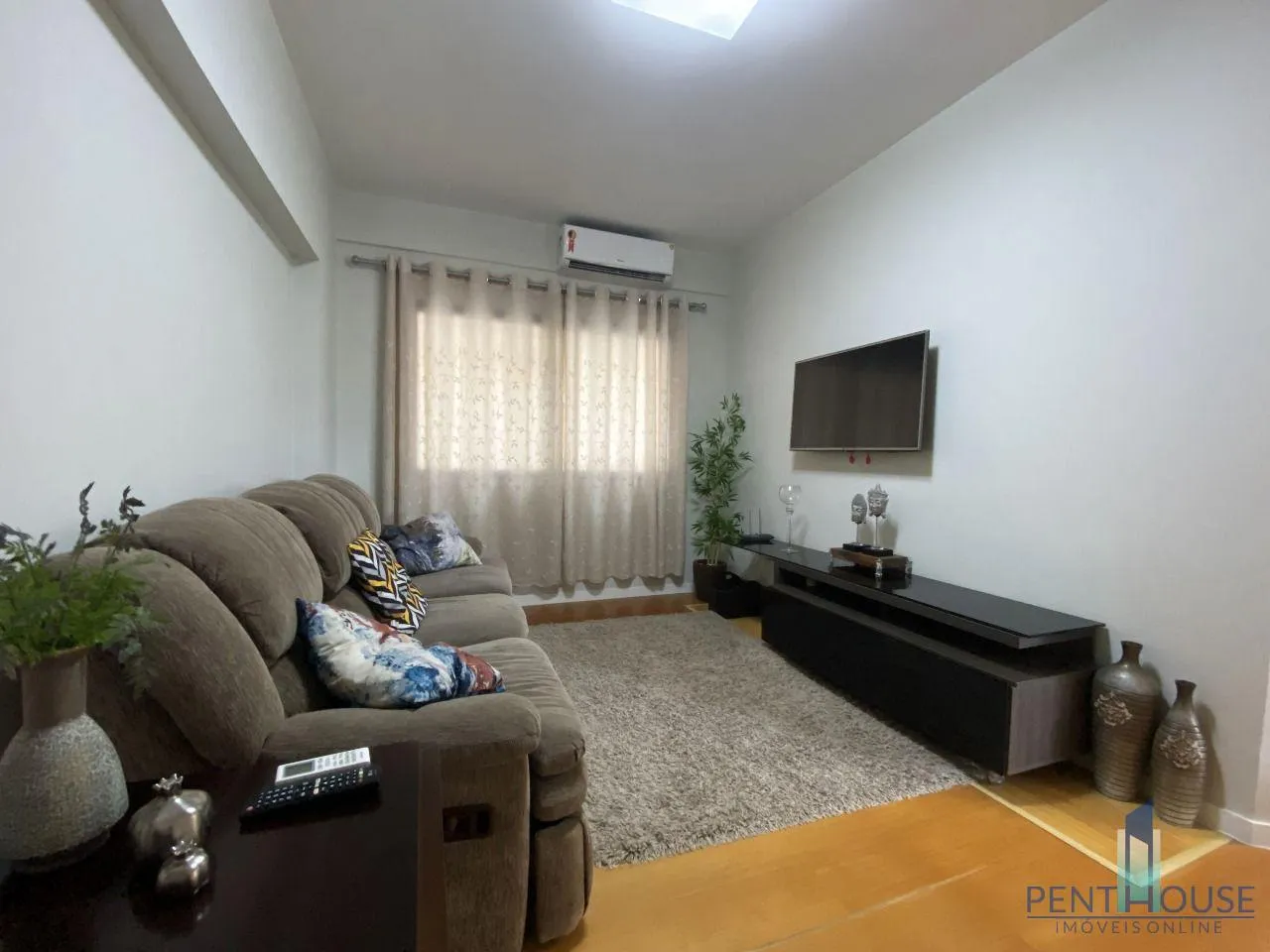 Imagem Apartamento Frente Mar para Venda em Balneário Camboriú, CENTRO, 3 dormitórios, 1 suíte, 2 banheiros, 1 vaga
