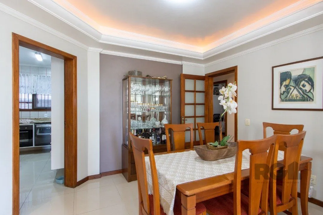 Imagem Apartamento Garden de 3 dormitórios, 1 suite e 1 vaga coberta no bairro Cristal.