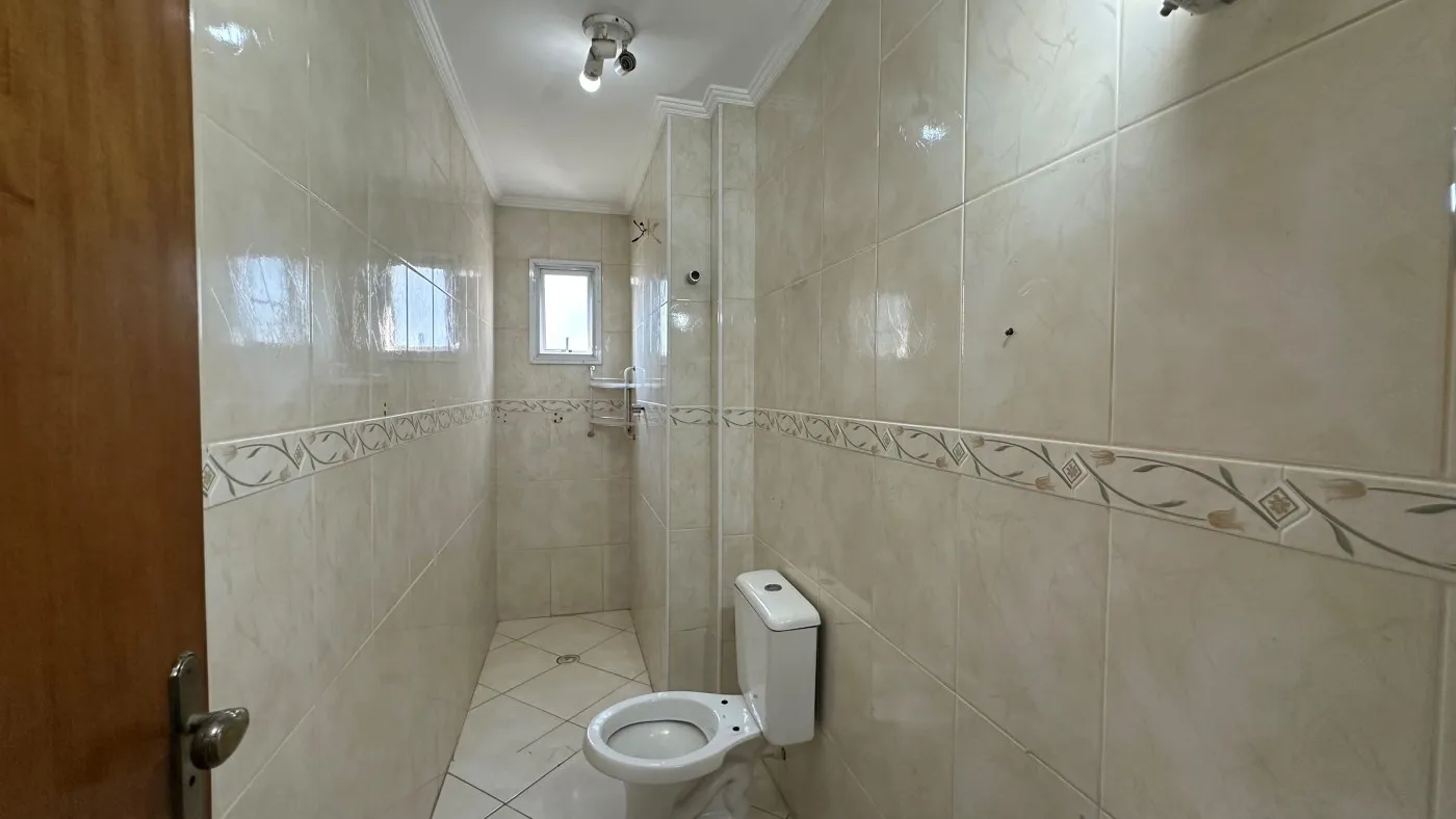 Imagem Apartamento para Venda em Praia Grande, Maracanã, 3 dormitórios, 1 suíte, 1 banheiro, 2 vagas