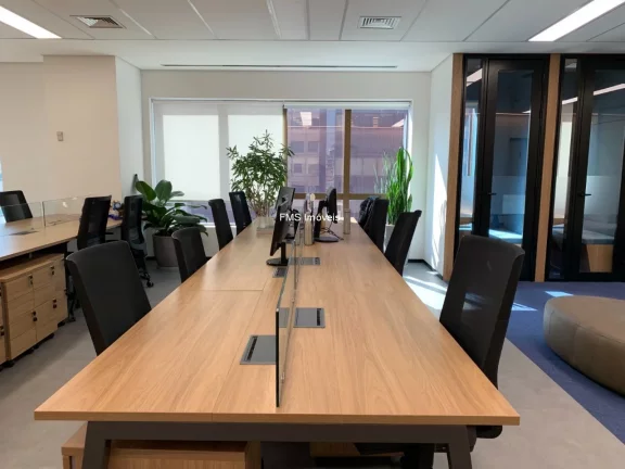 Imagem Conjunto Comercial para locação de 335m² no Itaim Bibi mobiliado