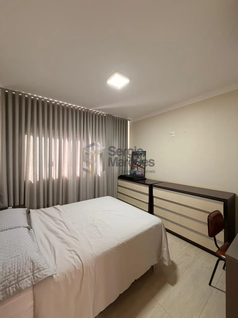 Imagem Sobrado à venda - 227m² - Condomínio Ecoville, Umuarama-PR