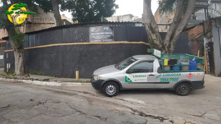 Imagem TERRENO DE ESQUINA PARA VENDA NO JD PERI
