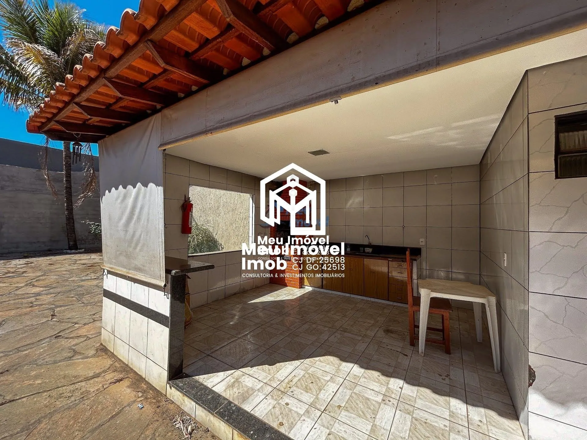 Imagem Casa 4 Quartos 3 Suítes 4 Vagas 360m² Despensa Vicente Pires