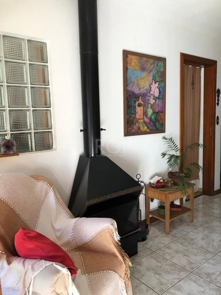Imagem Casa para Venda - 178.5m², 3 dormitórios, sendo 2 suites, 2 vagas - Tristeza