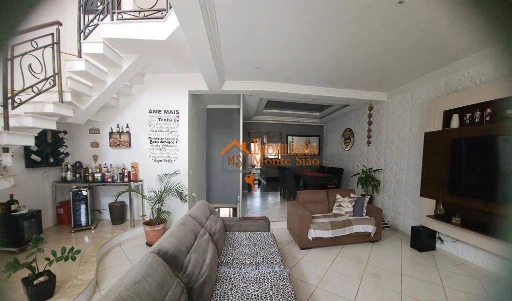 Imagem Sobrado com 5 dormitórios à venda, 300 m² por R$ 1.280.000,00 - Portão - Arujá/SP