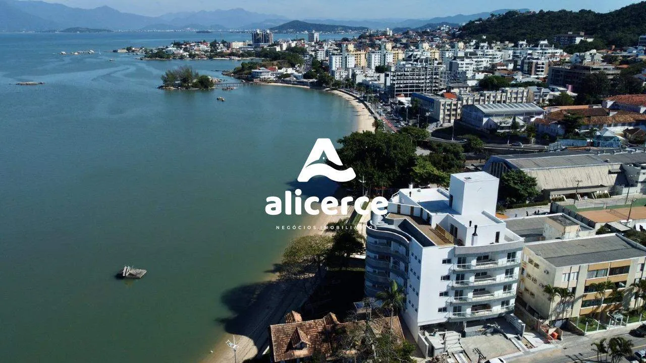 Imagem Cobertura à venda com 4 quartos 4 suítes, 221m² em Coqueiros Florianópolis
