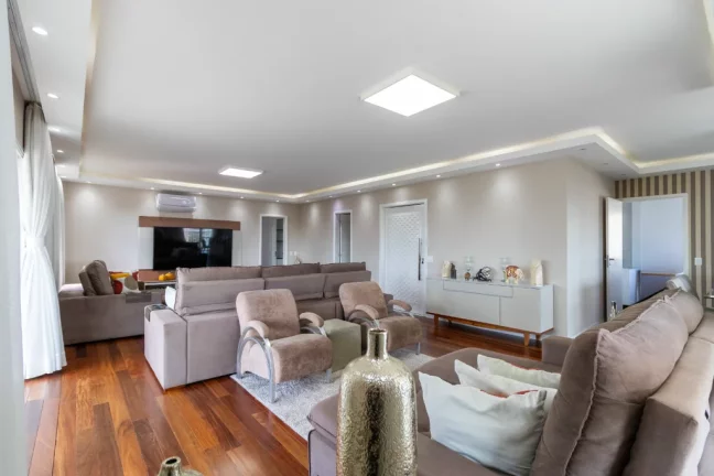 Imagem Apartamento à venda em São Paulo, Vila Sofia, com 4 quartos, 247m2